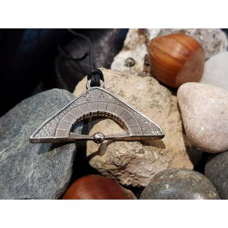 COLGANTE RELOJ SOLAR PUENTE MEDIEVAL