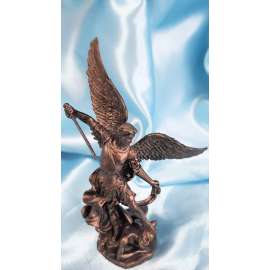 FIGURA DEL ARCÁNGEL SAN MIGUEL-VERONESE STUDIO COLLECTION