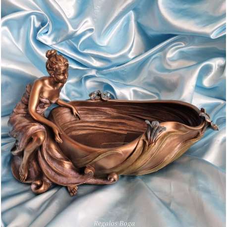 MUJER CON FUENTE-VERONESE ART NOUVEAU