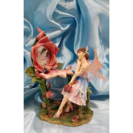 JUST KEEP BELIEVING-SOLO SIGUE CREYENDO-FAERIE GLEEN