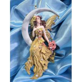 EARTH MOON FANTASY COUTURE-NENE THOMAS