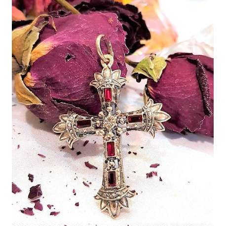 CRUZ VICTORIANA DE PLATA Y GRANATE