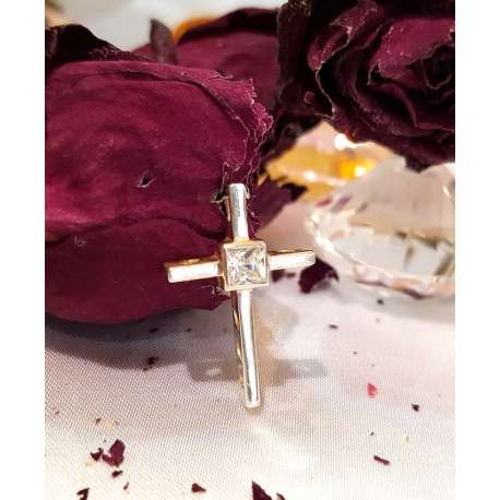 CRUZ SENCILLA DE PLATA DE LEY