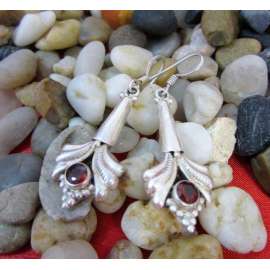 PENDIENTES DE PLATA 925 Y GRANATE