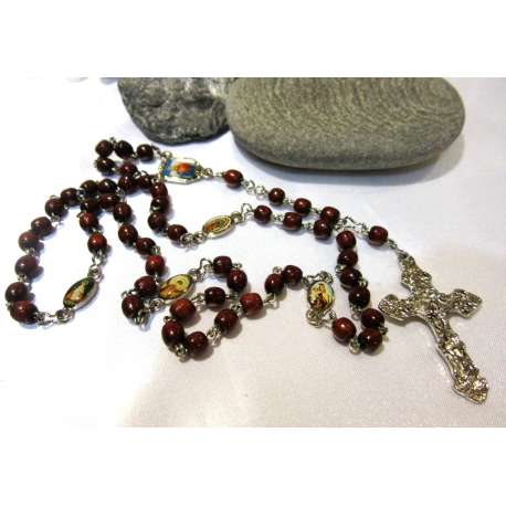 ROSARIO DE MADERA CON VIRGENES ESPAÑOLAS