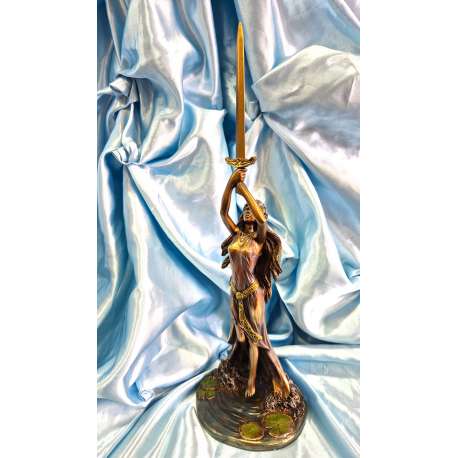 DAMA DEL LAGO CON EXCALIBUR