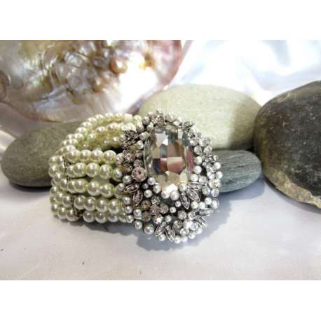 PULSERA DE PERLAS MODELO DESAYUNO TIFFANYS