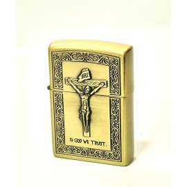 ENCENDEDOR DE GASOLINA CON CRUCIFIJO "IN GOD WE TRUST"