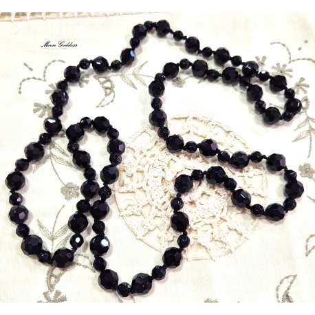COLLAR NEGRO DE CRISTAL FACETADO
