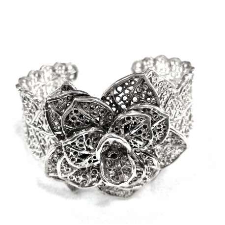 PULSERA DE FILIGRANA CON ROSA CENTRAL