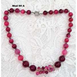 COLLAR DE AGATAS ROSA FUCSIA