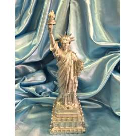 ESTATUA DE LA LIBERTAD